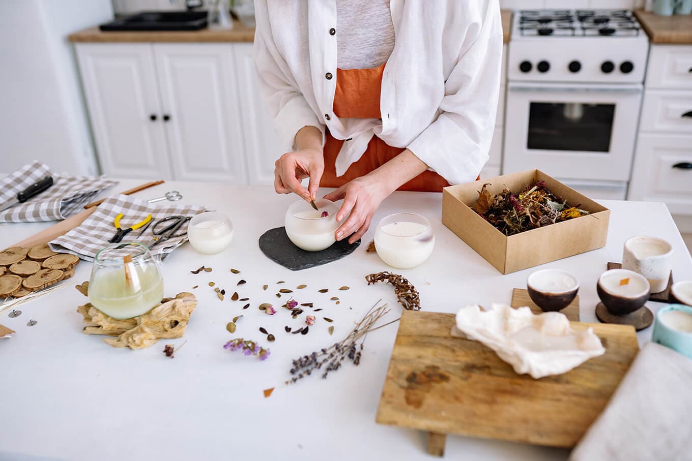 How to Start a Candle Business: Step By Step with Examples