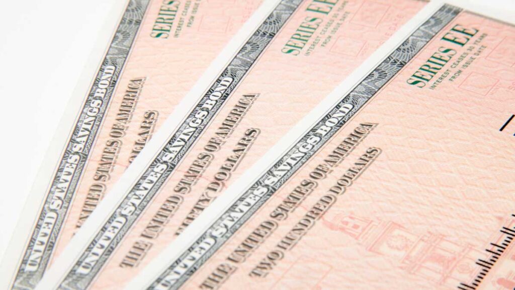 Three United States savings bonds at $200 each